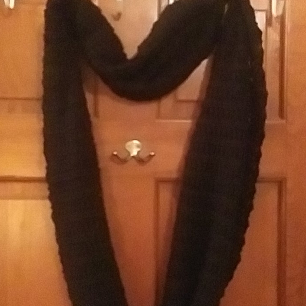 Lady's scarf